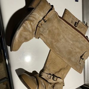 Women’s NWOT Freebird boots 11